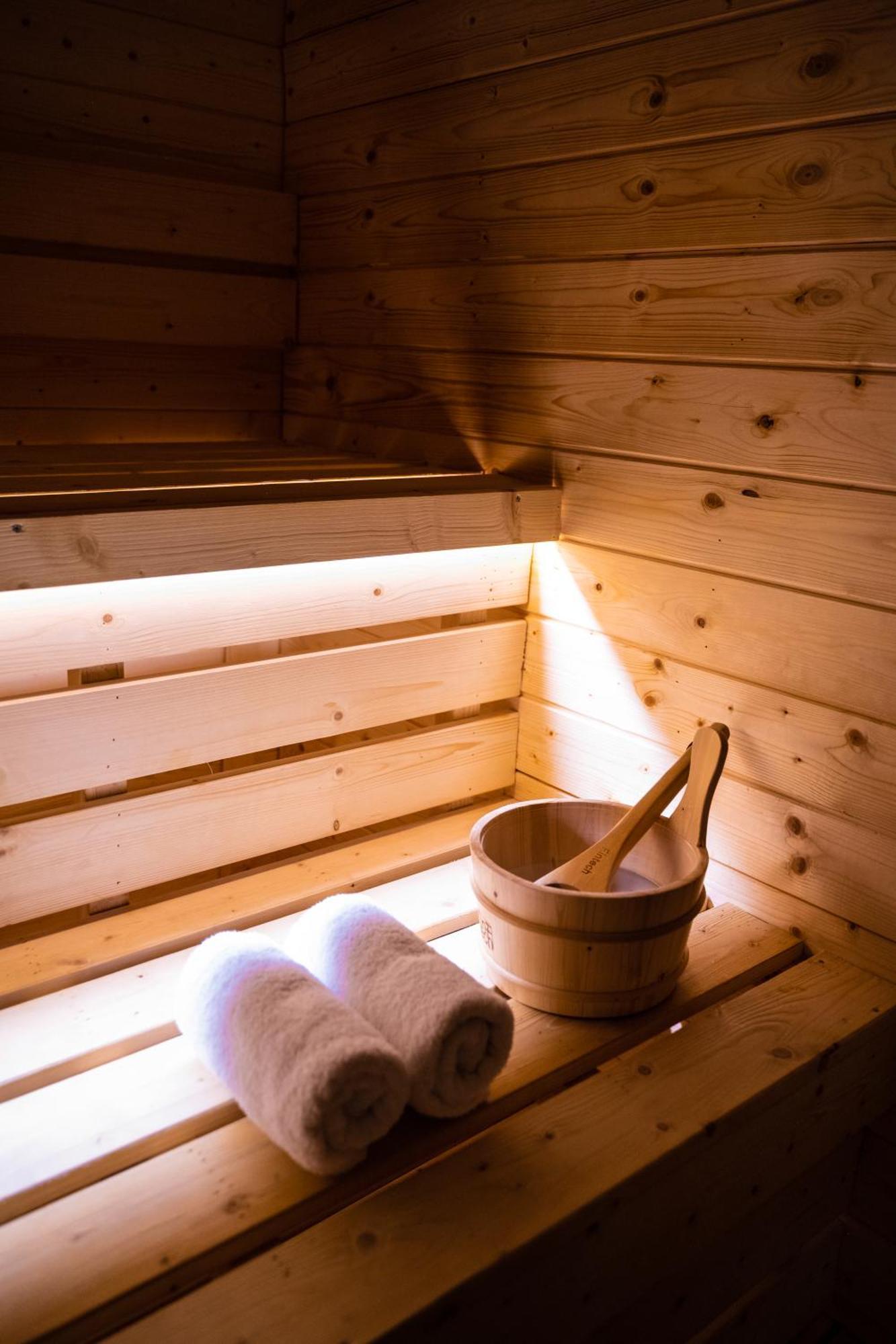 Arka Art Hotel Kashari المظهر الخارجي الصورة Sauna bucket and ladle